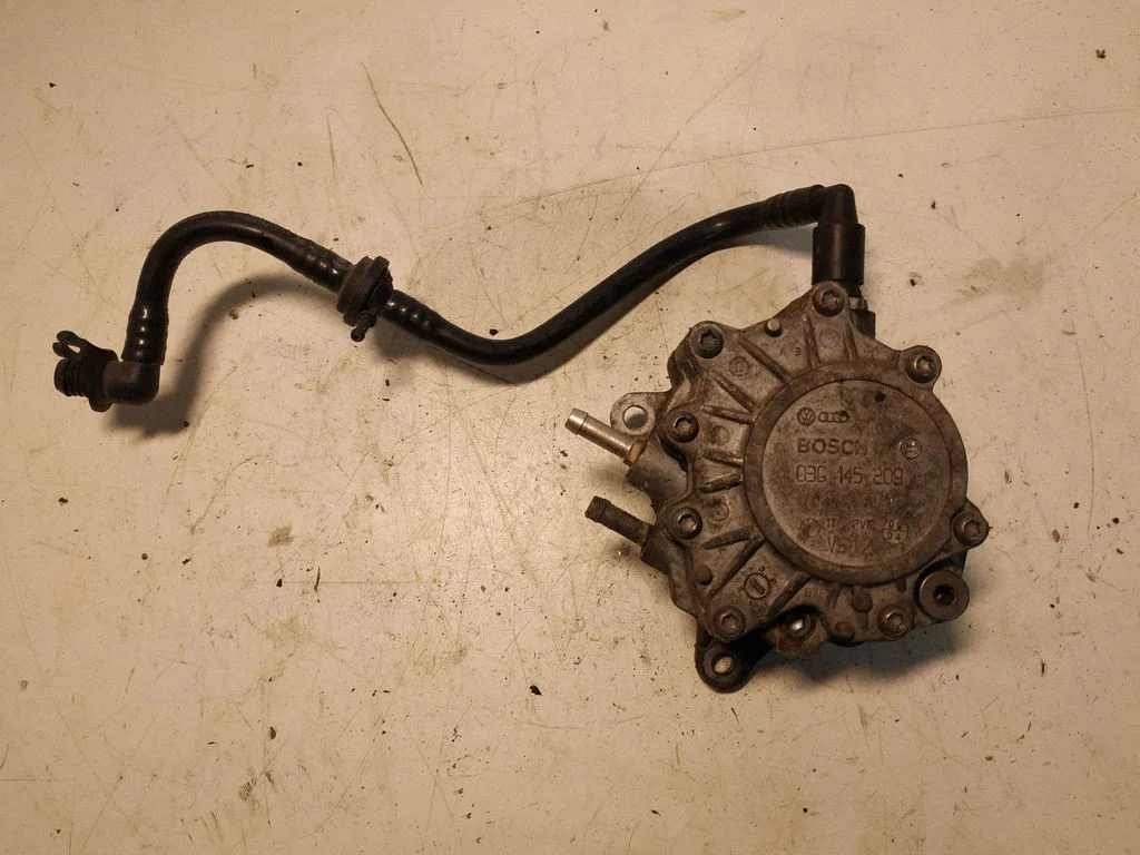 Vaakumpump 03G145209