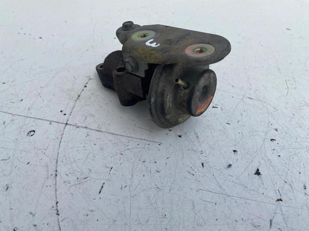 EGR-klapp – Toyota Corolla Verso E121 (2001-2004)