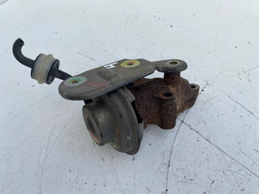 EGR-klapp – Toyota Corolla Verso E121 (2001-2004)