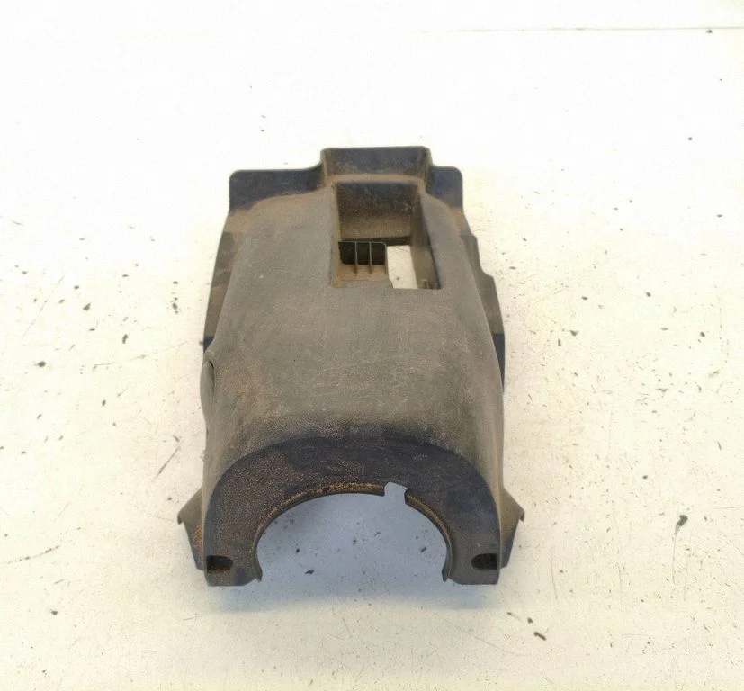 Steering wheel column trim – Nissan Juke I F15 (2010-2018)
