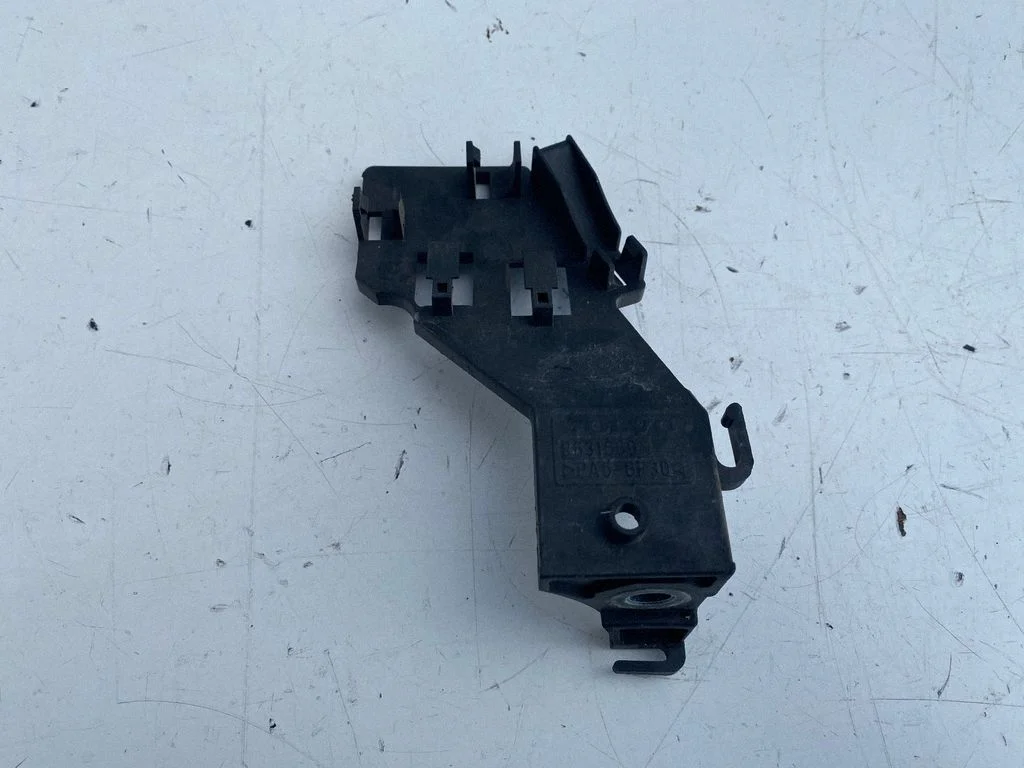 Cita motora nodalījuma detaļa 8631669