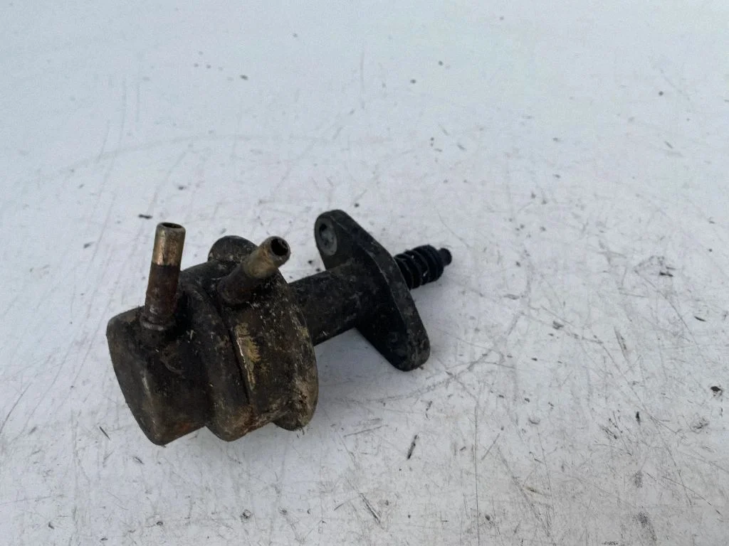 Cita motora nodalījuma detaļa
