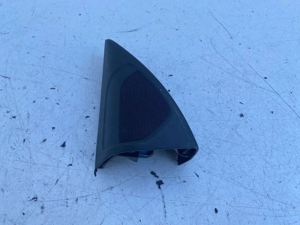 Front door speaker – Volvo V60 (2013-2018)