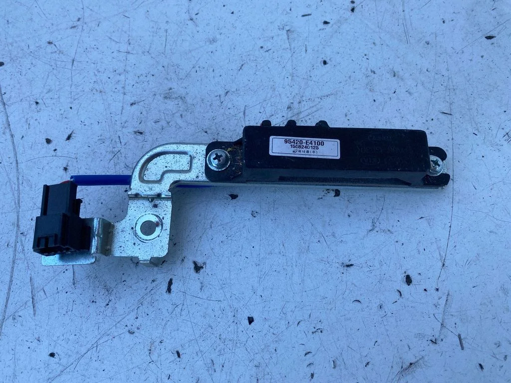 Aerial antenna amplifier 95420E4100