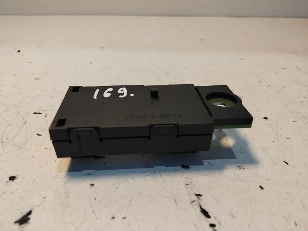 Aerial antenna amplifier A2218201889