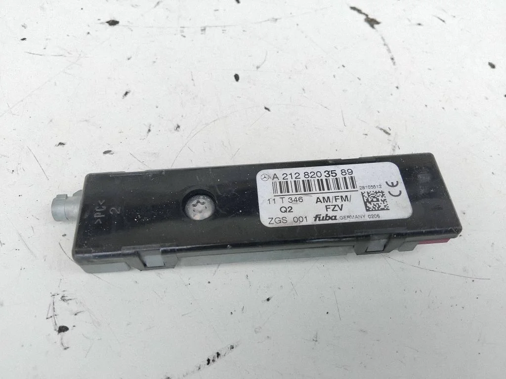 Antenas pastiprinātājs – Mercedes-Benz E klase W212 (2009-2016)