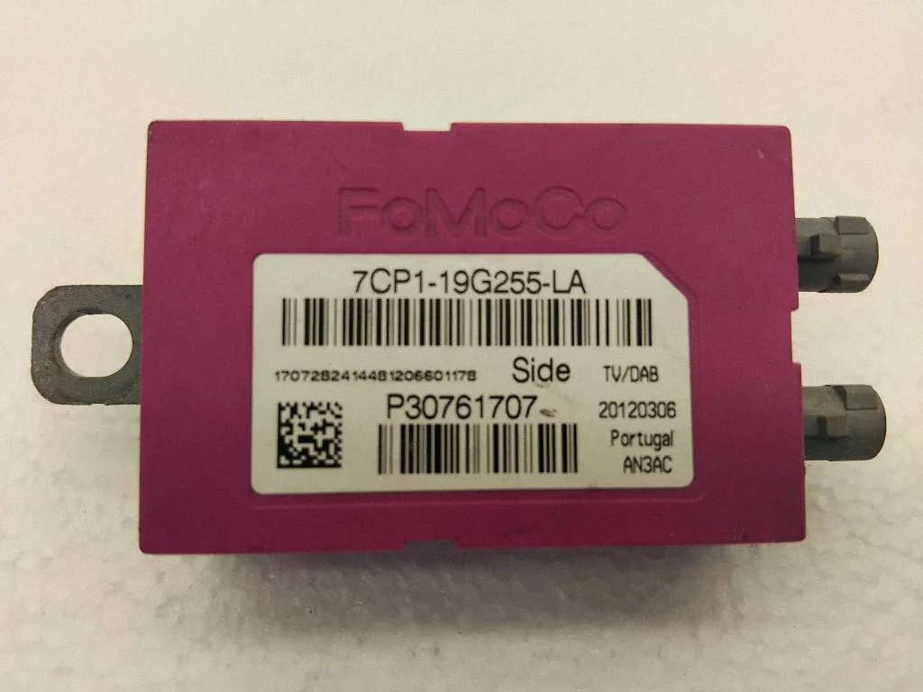 Wzmacniacz antenowy 7CP119G255LA