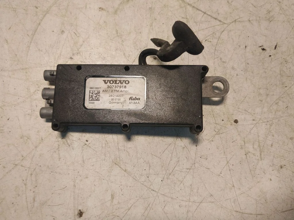 Antenas pastiprinātājs 30737918