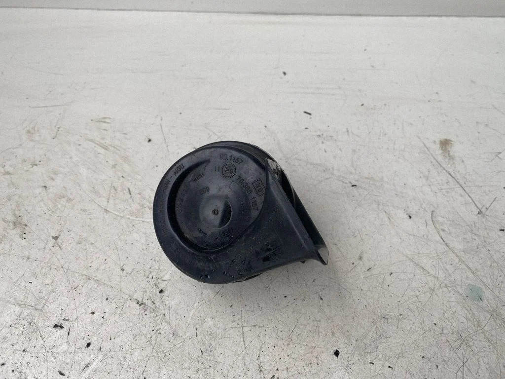 Horn signal – Peugeot 508 RXH (2011-2018)