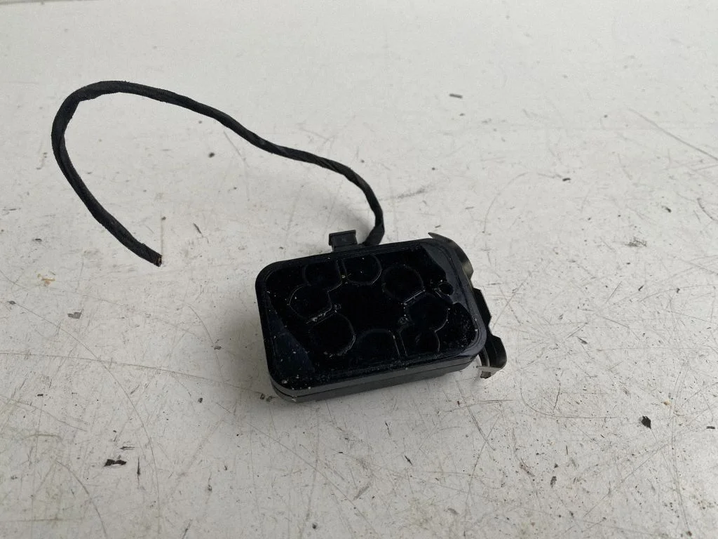 Lietus sensors – Volvo V50 (2008-2012)