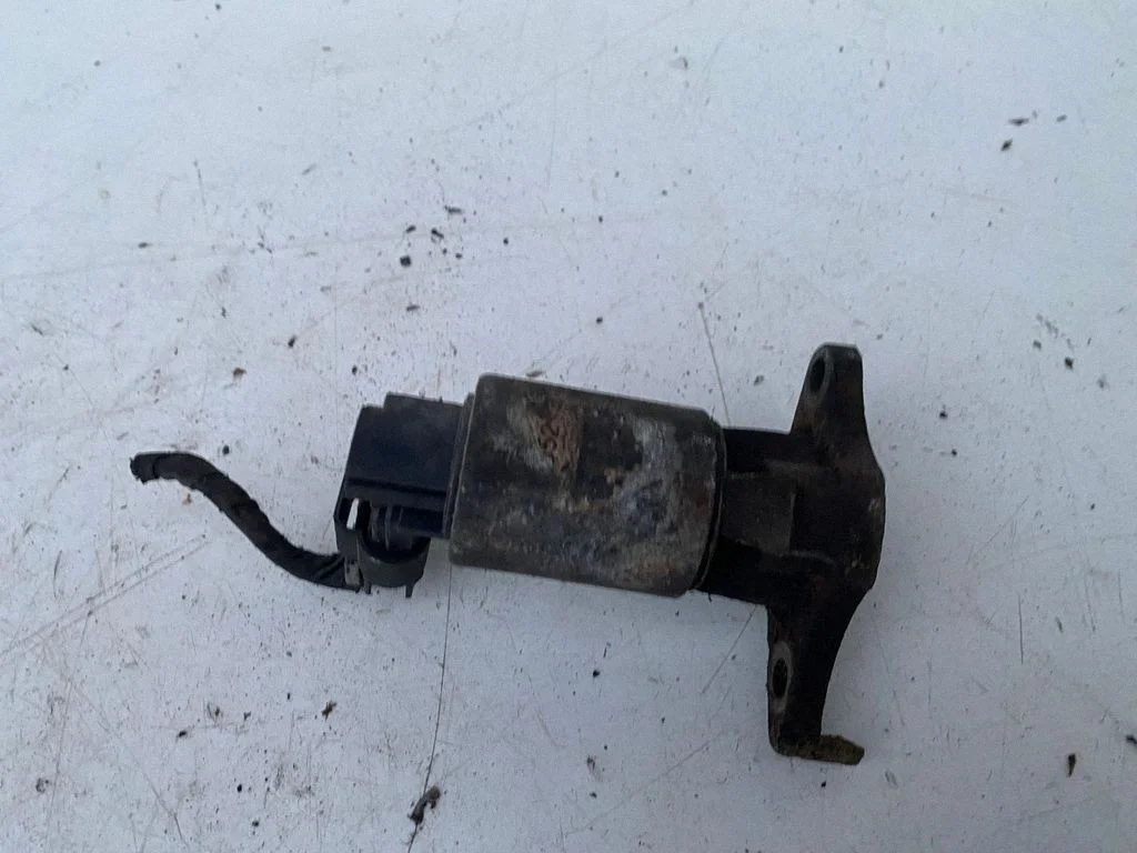 Cita dzinēja detaļa 3389604