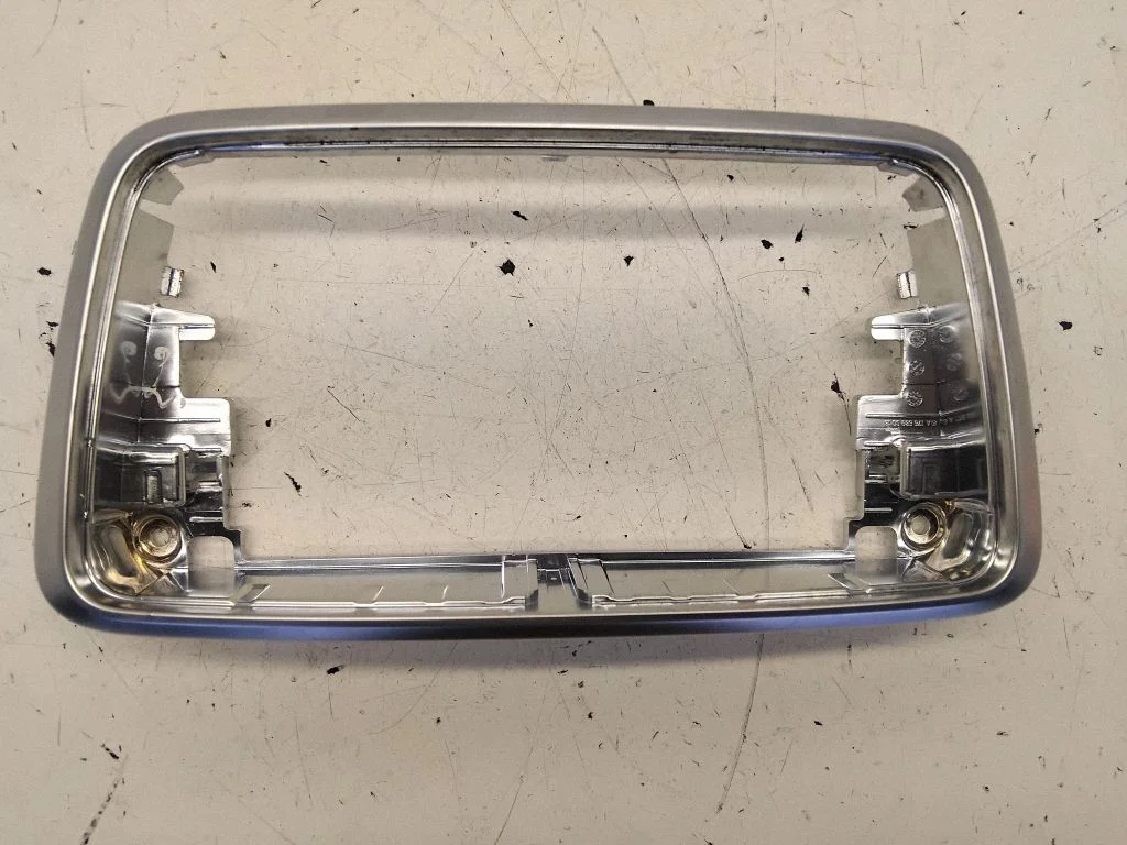 Radio/GPS head unit trim – Mercedes-Benz A-Class W176 (2012-2018)