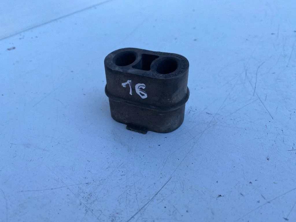 Summuti kinnitus/ hoidik – Opel Astra G (1998-2009)