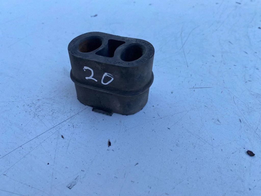 Summuti kinnitus/ hoidik – Opel Astra G (1998-2009)