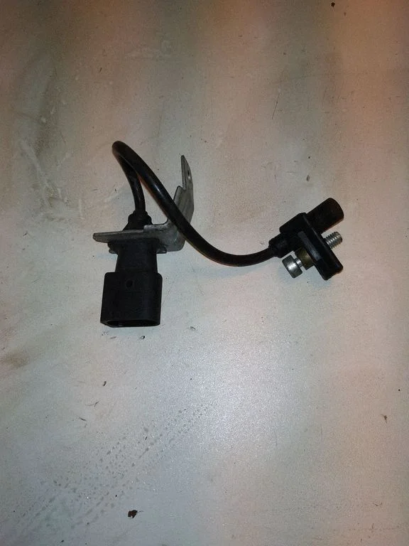 Sadales vārpstas stāvokļa devējs – BMW 5. sērija E60 E61 (2004-2010)