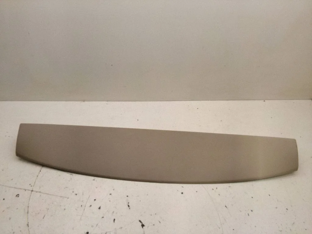 Tailgate trim A1647400370