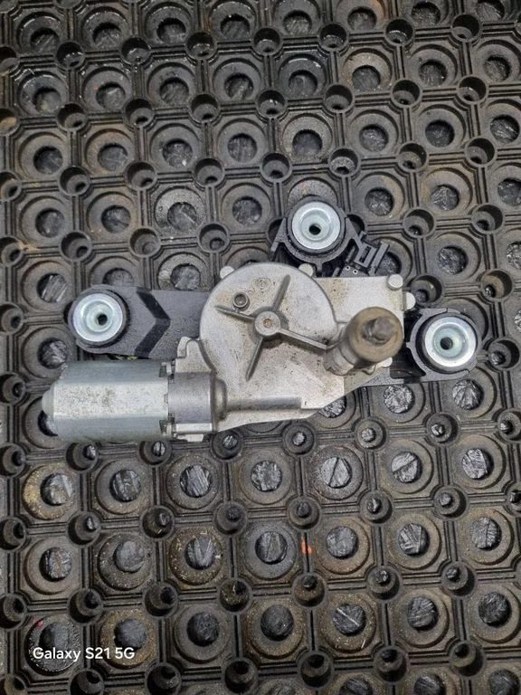 Rear window wiper motor – Ford Mondeo MK IV (2007-2014)