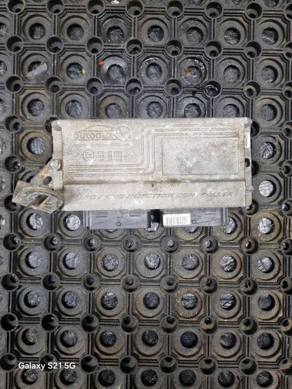 Sterownik instalacji LPG – Toyota Prius (XW20) (2003-2009)