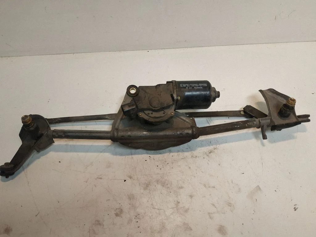 Kojameeste mootor – Toyota RAV 4 (XA20) (2000-2005)