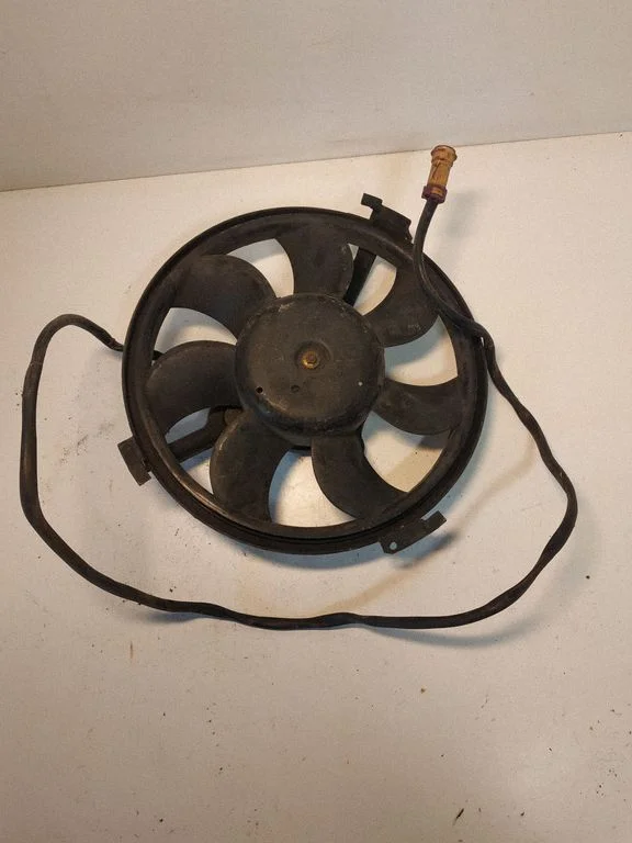 Elektriskais radiatora ventilators