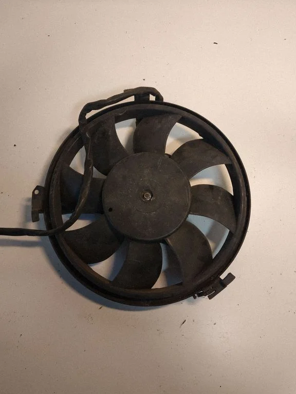 Elektriskais radiatora ventilators
