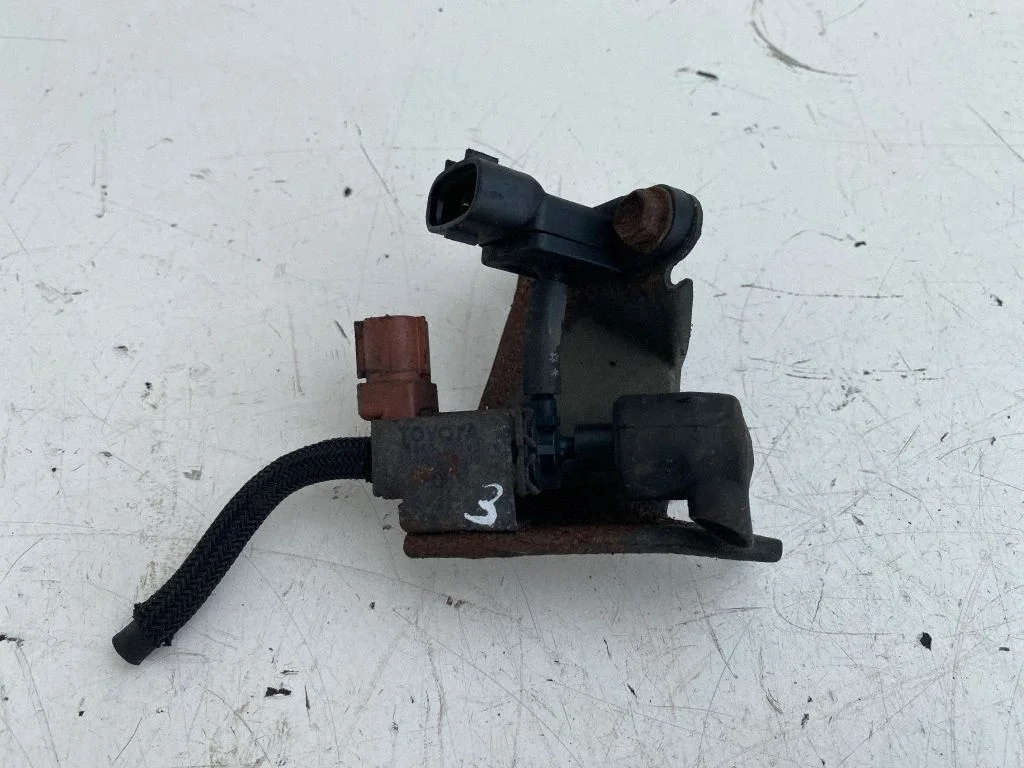 Turbo solenoid valve – Toyota Corolla Verso E121 (2001-2004)