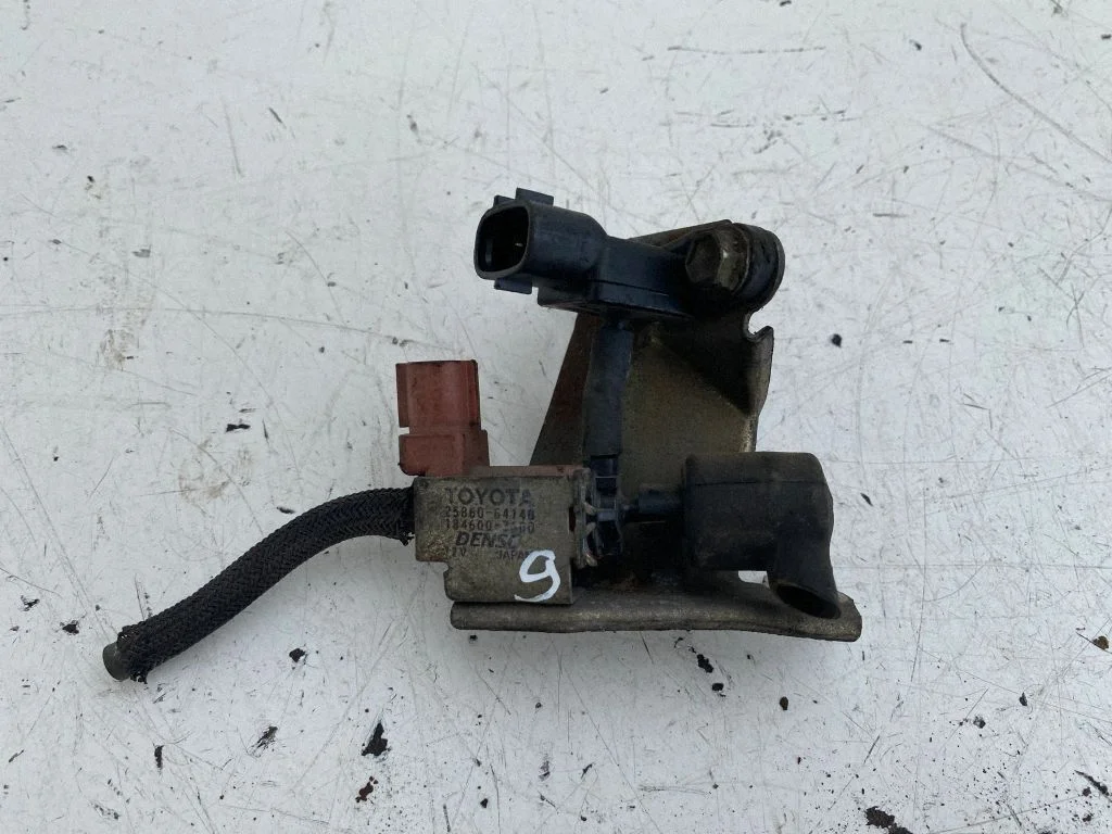 Turbo solenoid valve – Toyota Corolla Verso E121 (2001-2004)