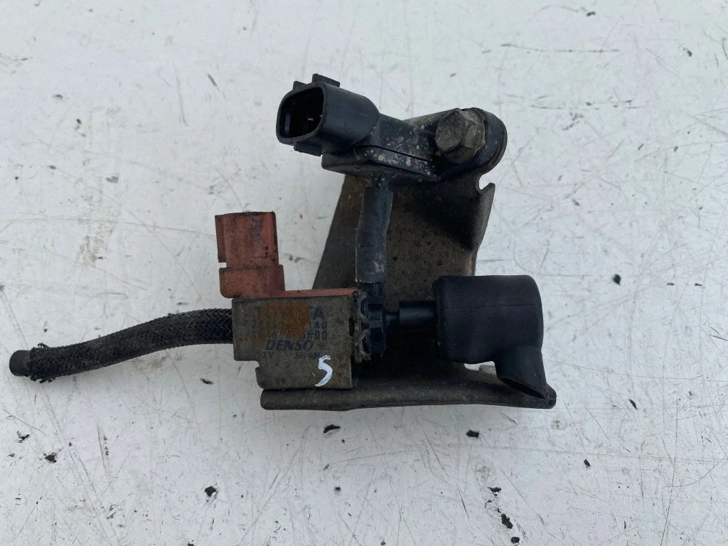 Turbo solenoid valve – Toyota Corolla Verso E121 (2001-2004)