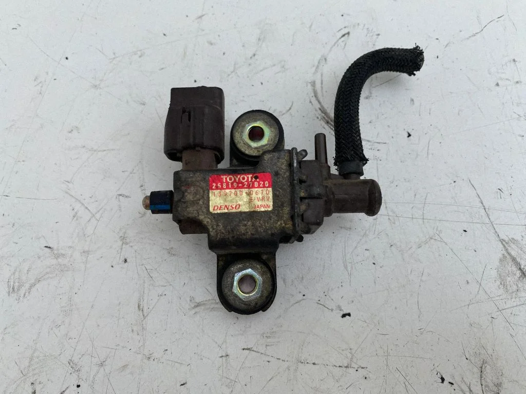 Solenoidklapp – Toyota Corolla Verso E121 (2001-2004)