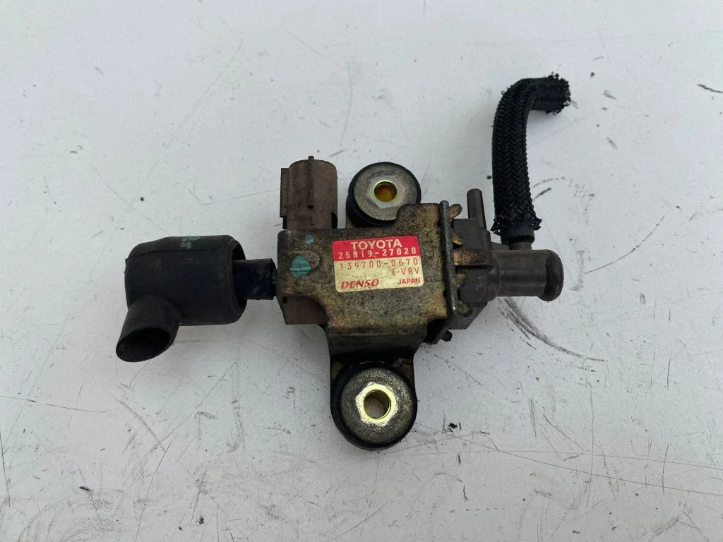 Solenoidklapp – Toyota Corolla Verso E121 (2001-2004)