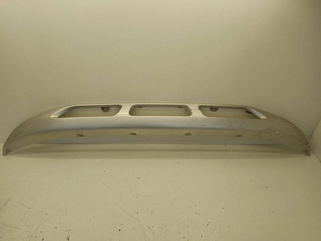 Front bumper lip 9810880477
