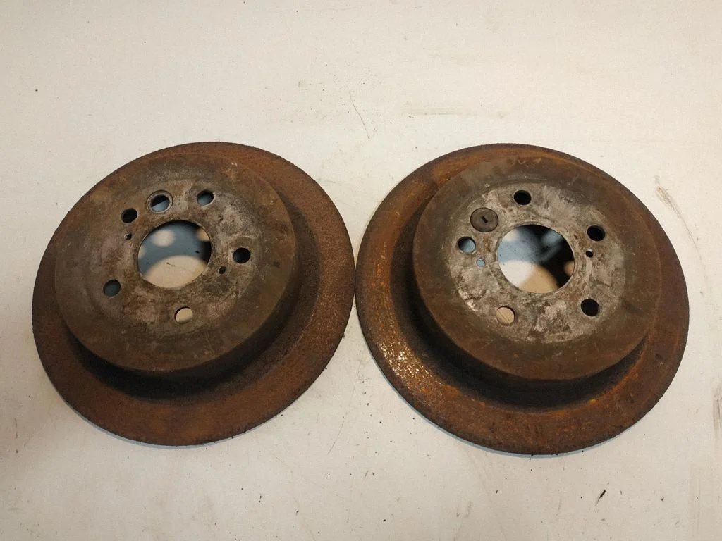 Aizmugurējais bremžu disks
