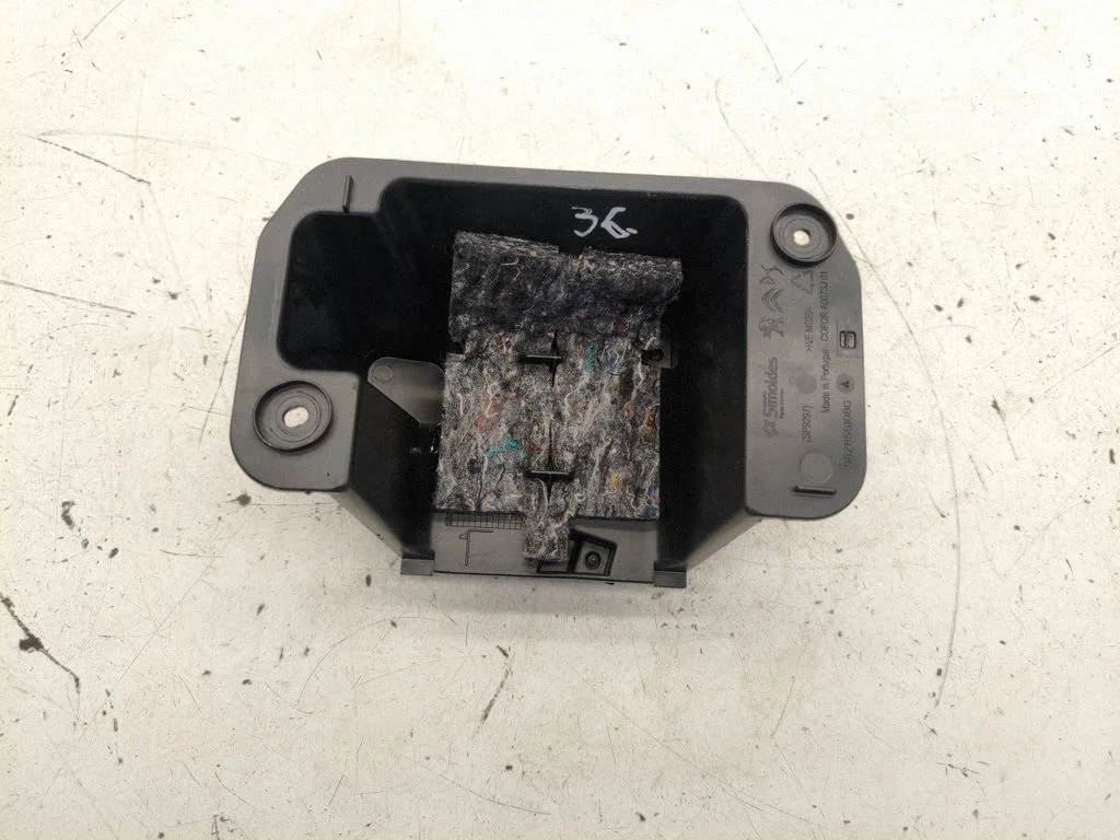 Quarter panel pressure vent – Peugeot 2008 II (2019-)