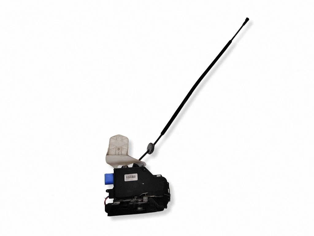 Zamek drzwi tylnych 7L0839015H