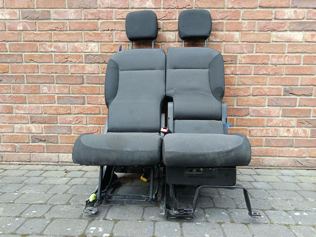 Eesmine kaheistmeline iste – Peugeot Partner III (2018-)