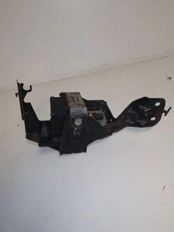 ABS control unit/module 3S712C405AC