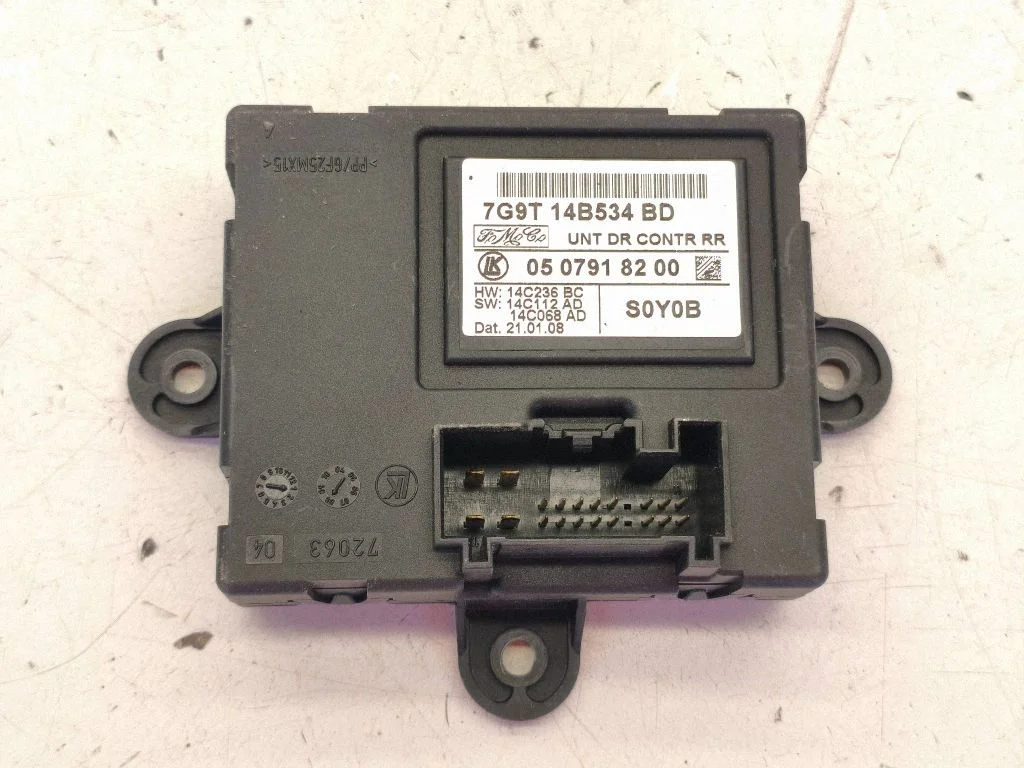 Durvju elektronikas vadības bloks 7G9T14B534
