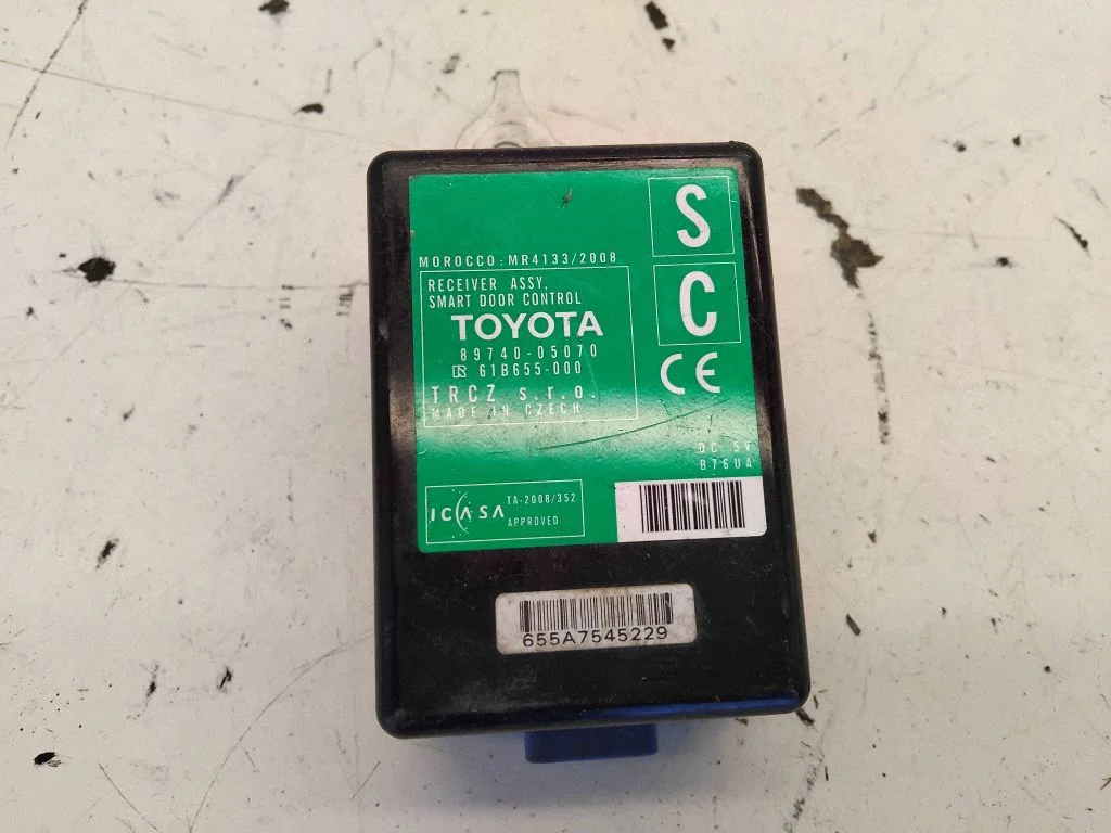 Durvju elektronikas vadības bloks 8974005070