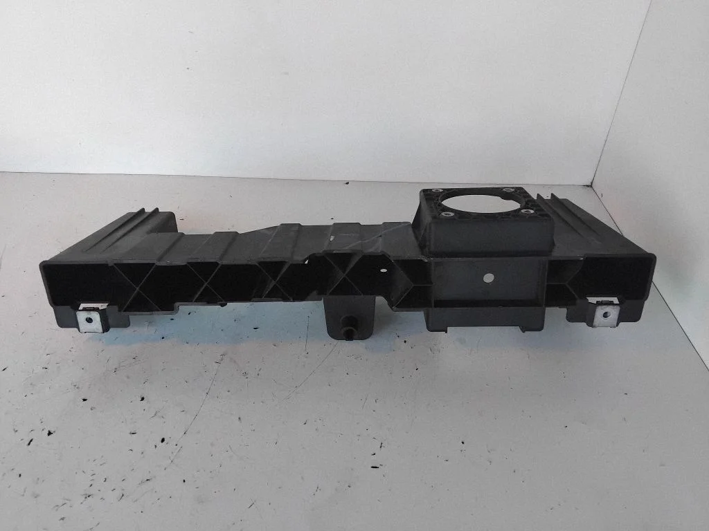 Cita apakšas detaļa A2936804301