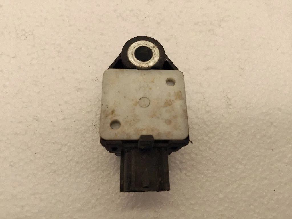 Drošības spilvenu trieciena sensors 8983105050