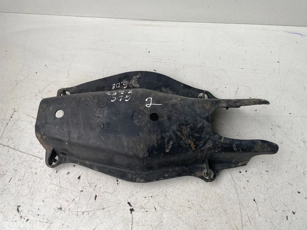 Rear underbody cover/under tray – Mercedes-Benz C-Class W205 (2014-2021)