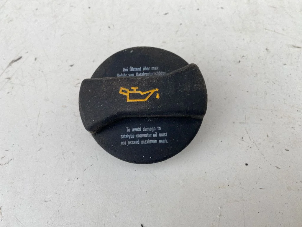 Oil filler cap