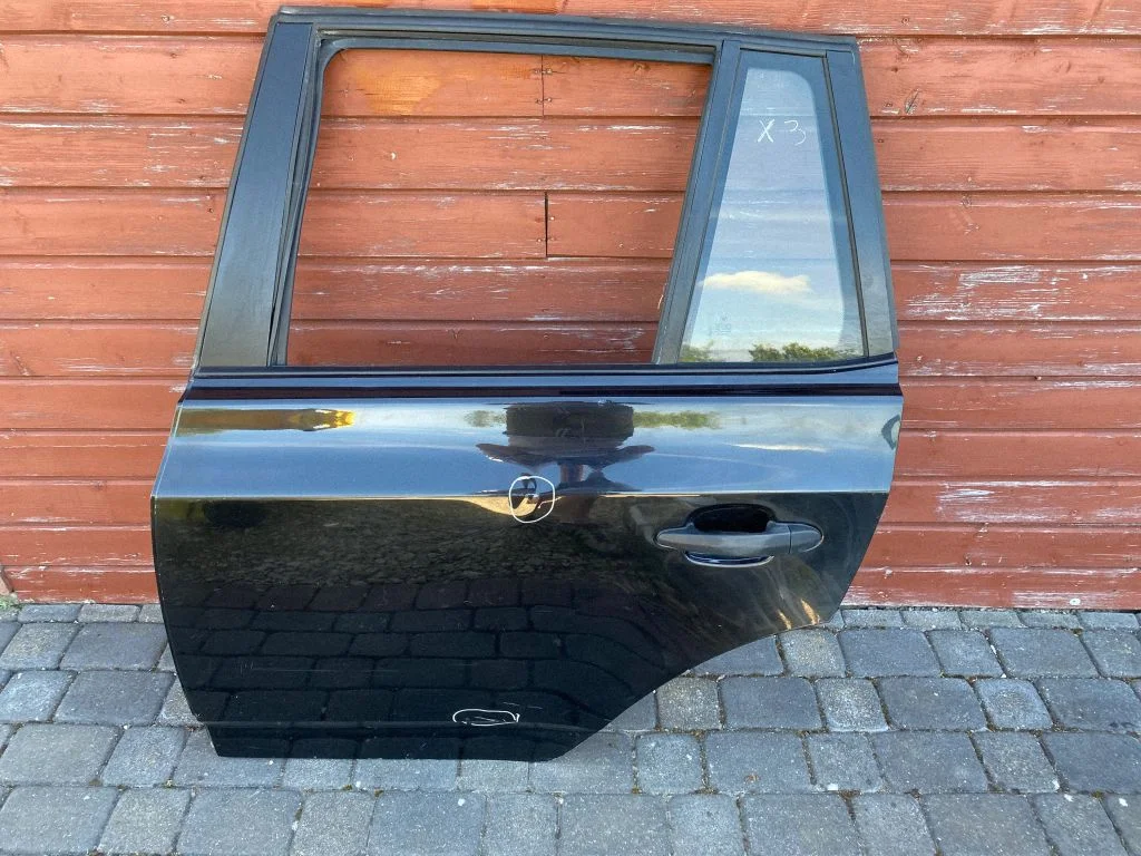 Rear door – left