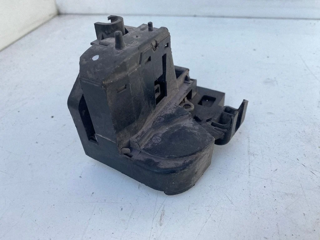 Rear door lock