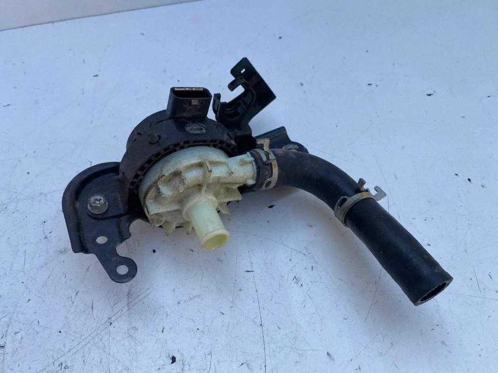 Elektryczna pompa cyrkulacyjna – Toyota RAV 4 (XA50) (2018-)