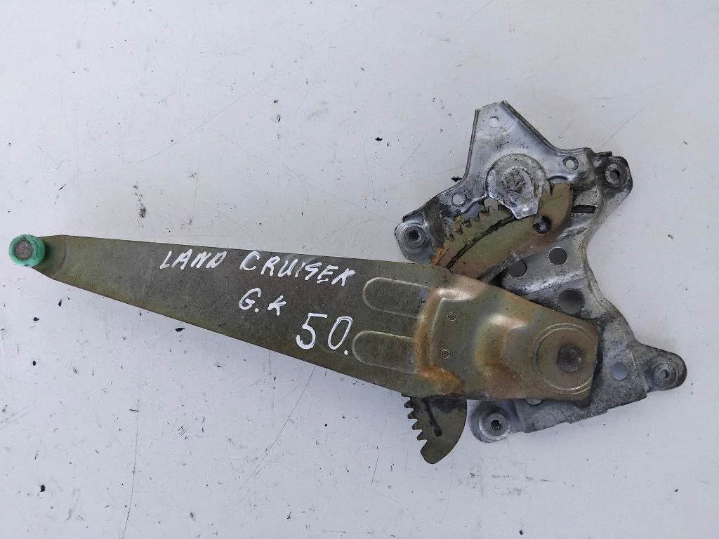 Rear window lifting mechanism without motor – left