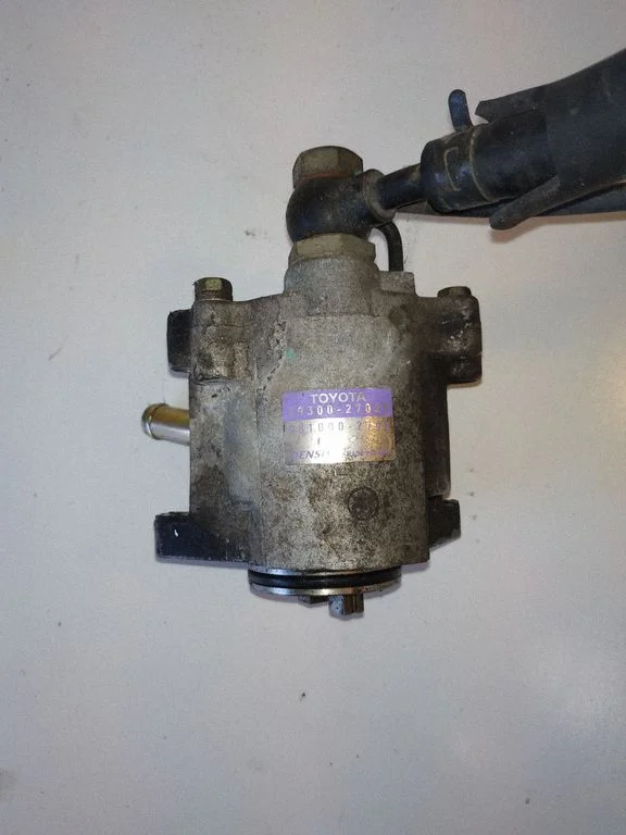 Pompa próżniowa (vacuum) – Toyota Corolla Verso E121 (2004-2007)
