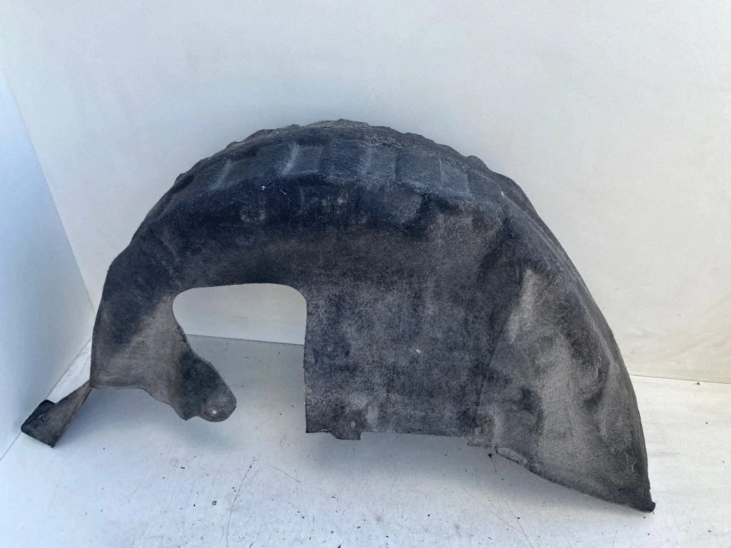 Rear arch fender liner splash guards 31333253