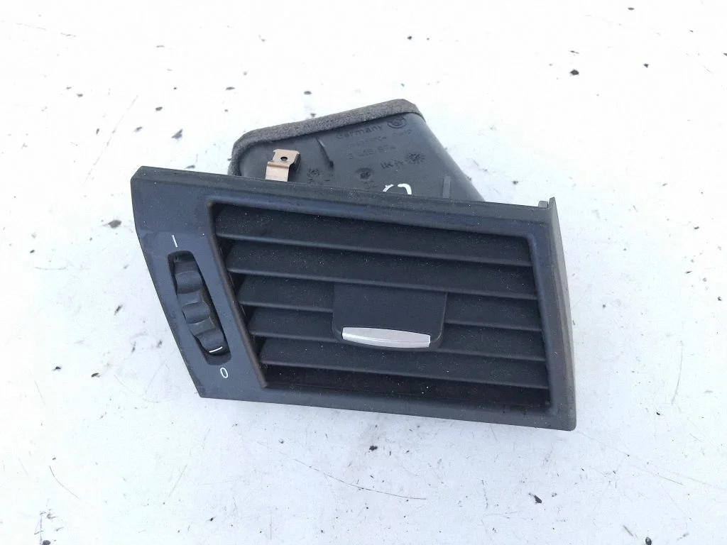 Dashboard side air vent grill/cover trim 3415974