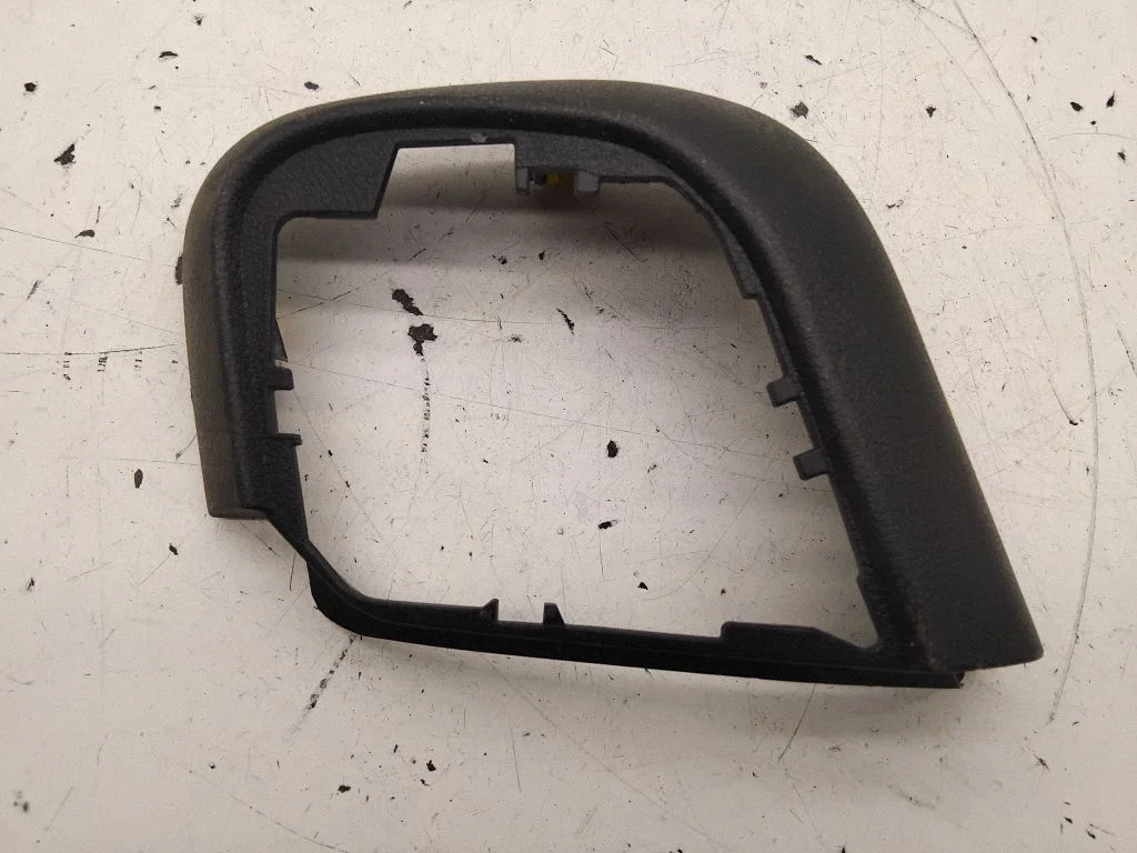 Sānu gaisa restītes – Toyota Proace (2016-)